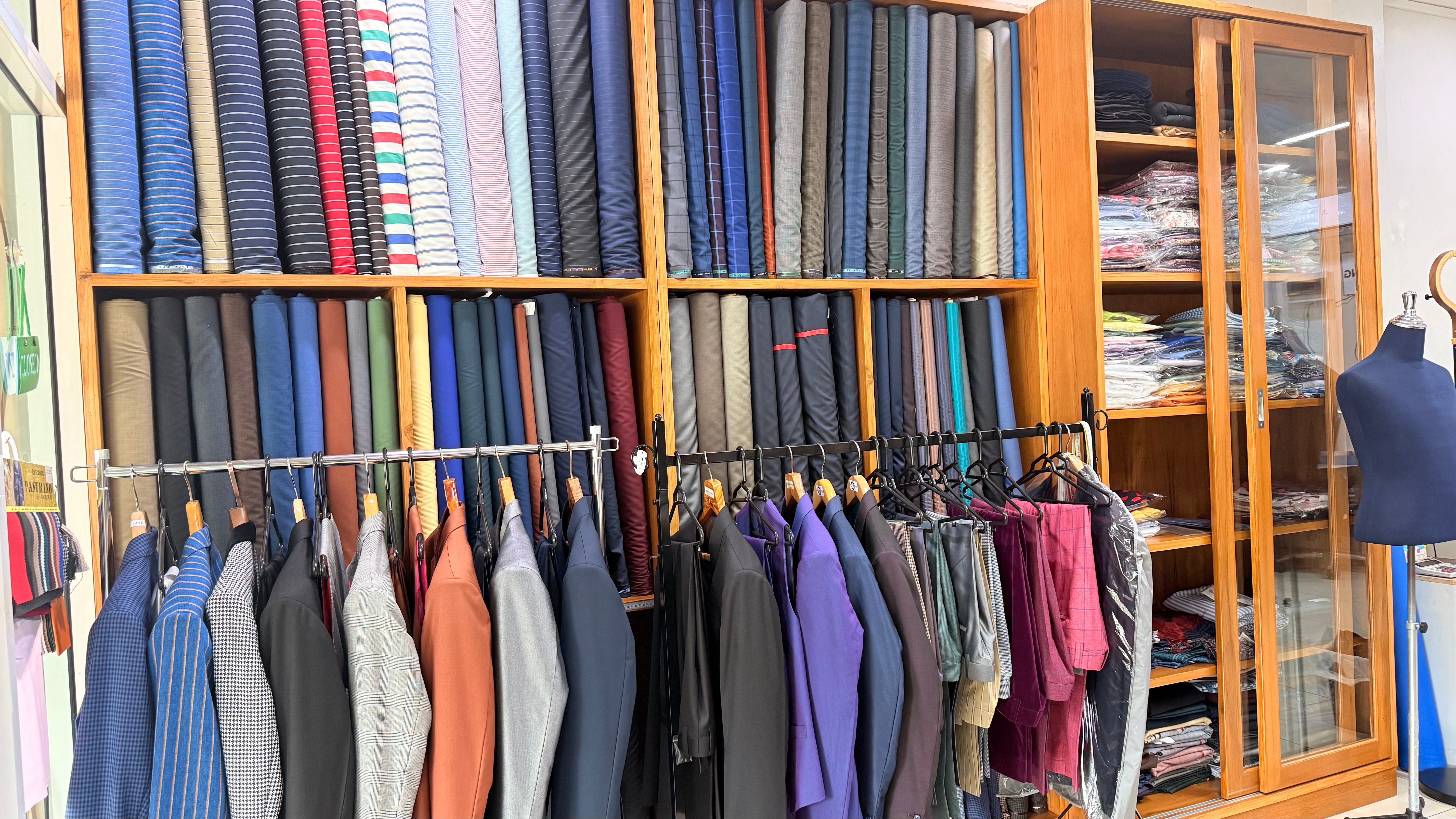 Mod Shopping Ltd Partnership.