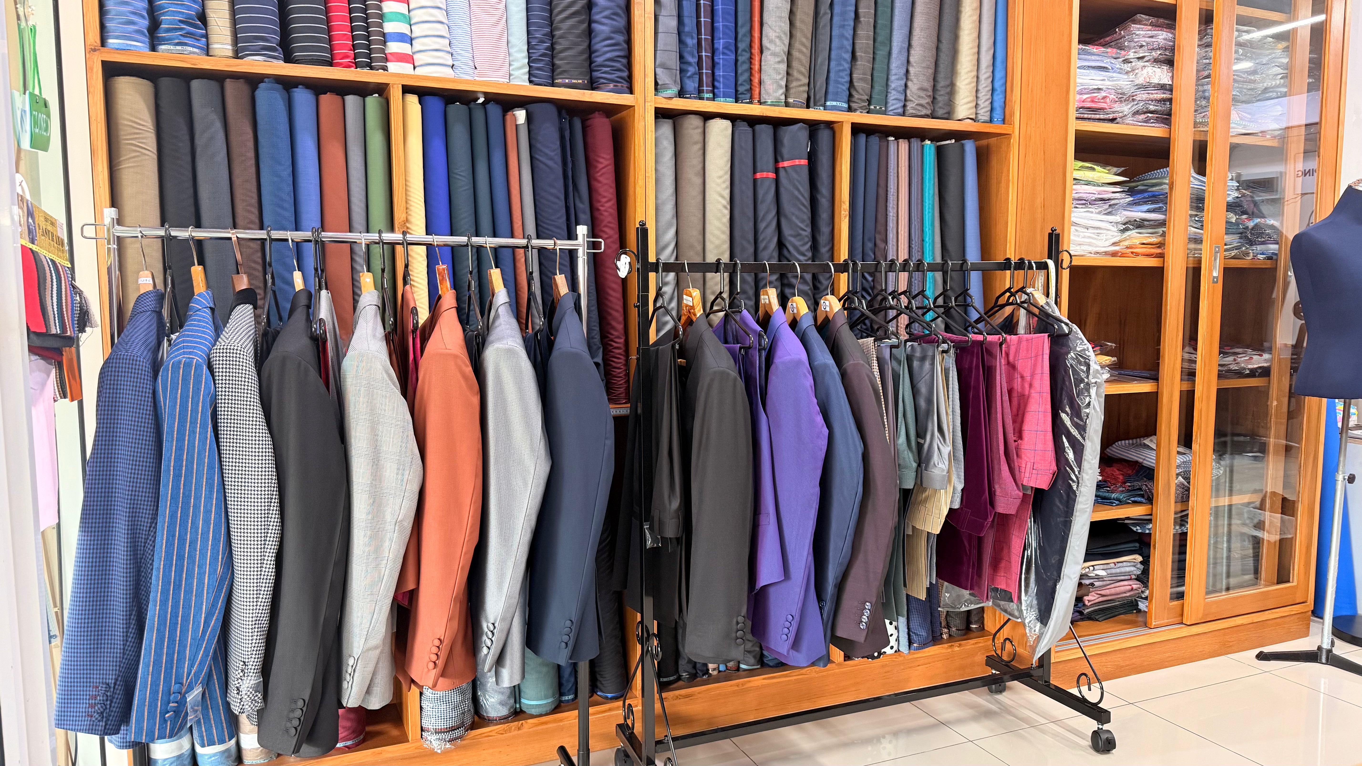 Mod Shopping Ltd Partnership.