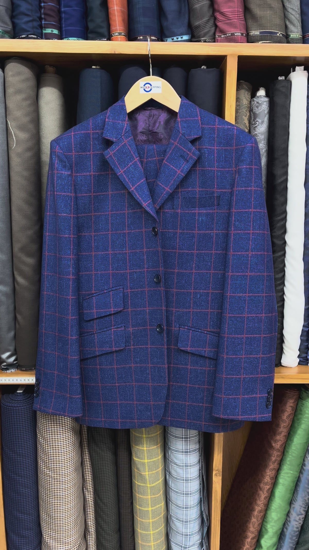 Load video: Bespoke 2 Piece Suit - AMMOTTI Collection