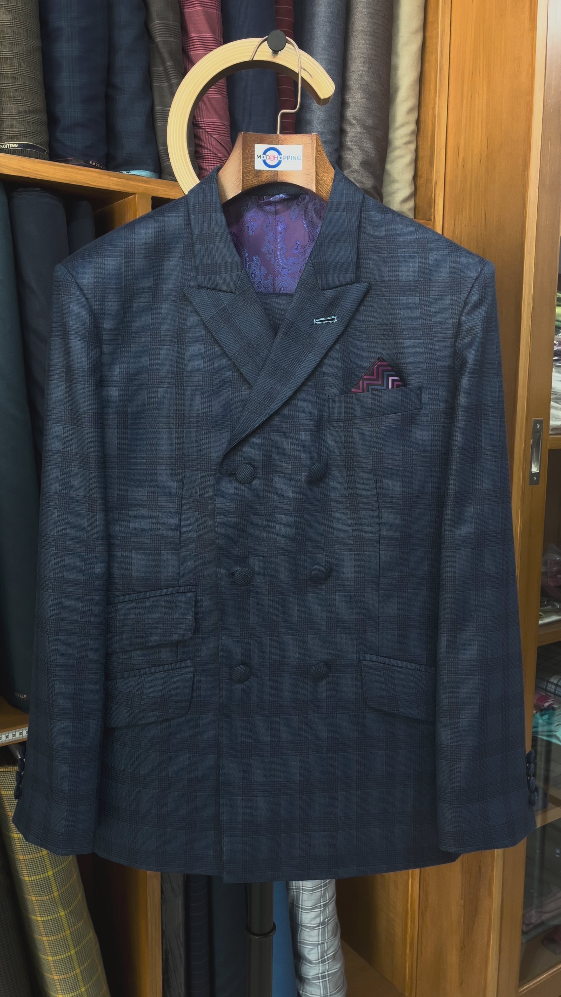 Load video: Double Breasted Suit | Navy Blue Prince Of Wales Suit